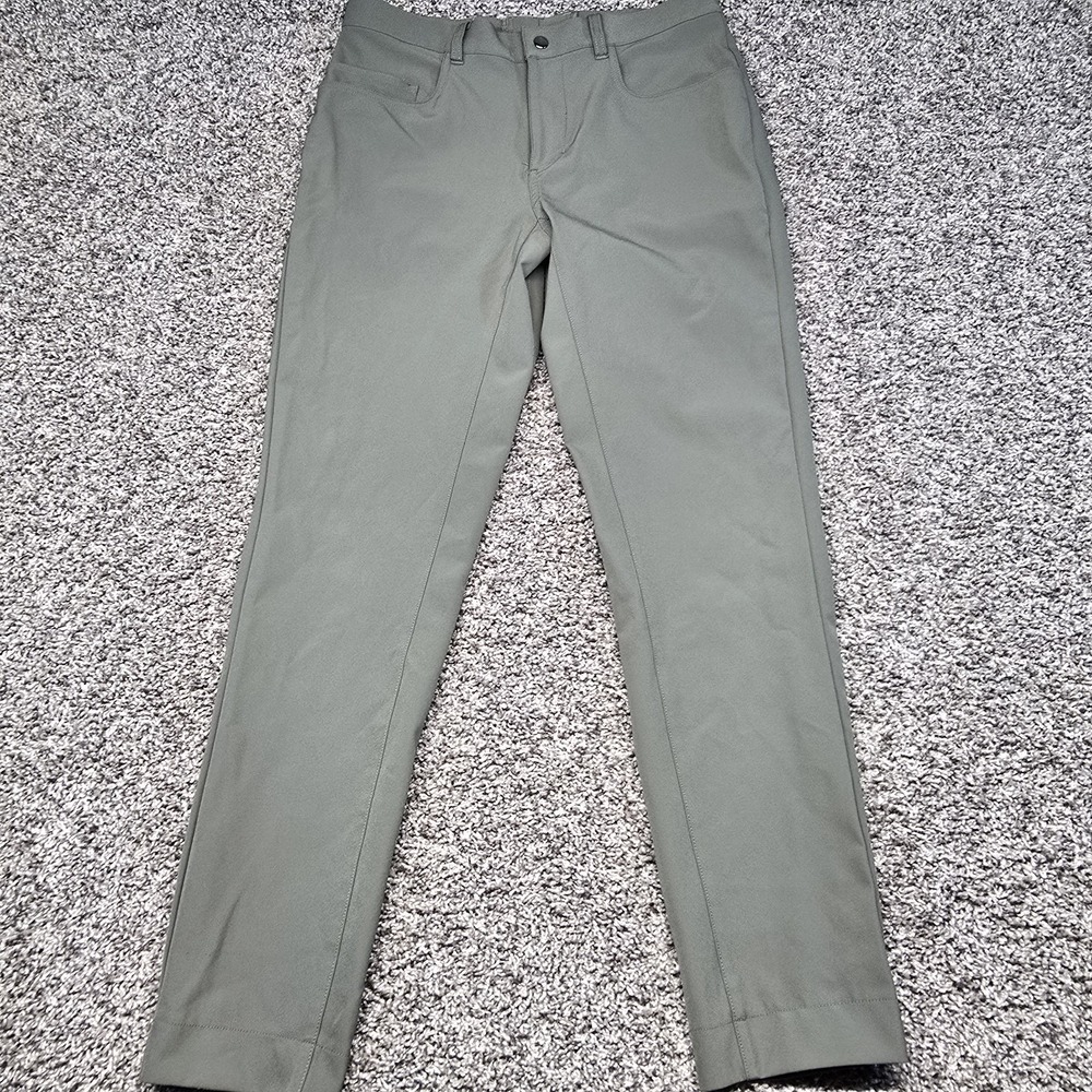State And Liberty Tech Chino Pants Men Size 32x30 Olive